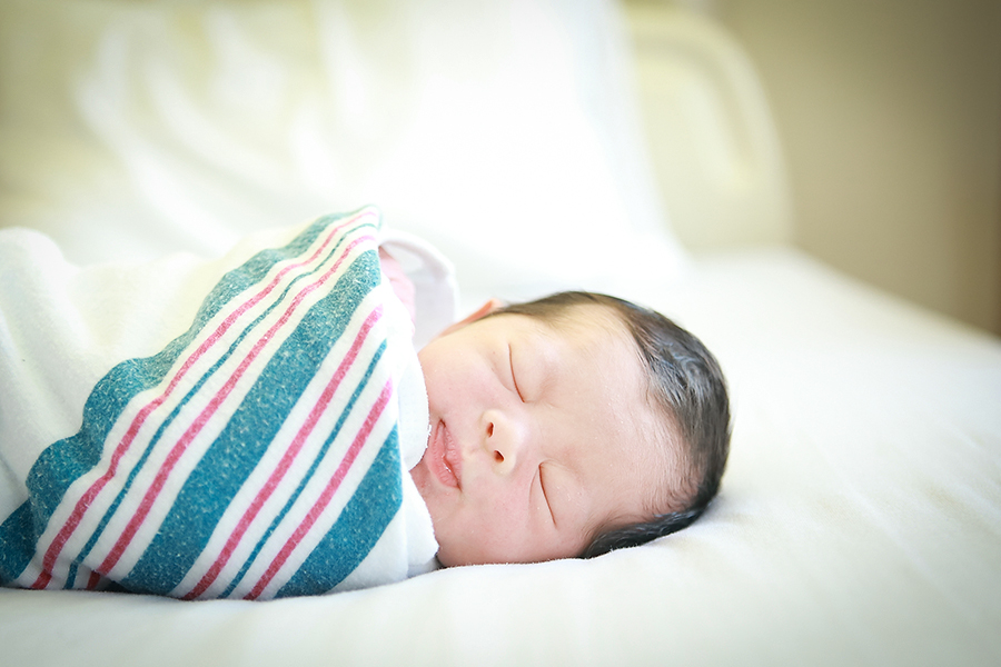 Hospital Newborn Portrait